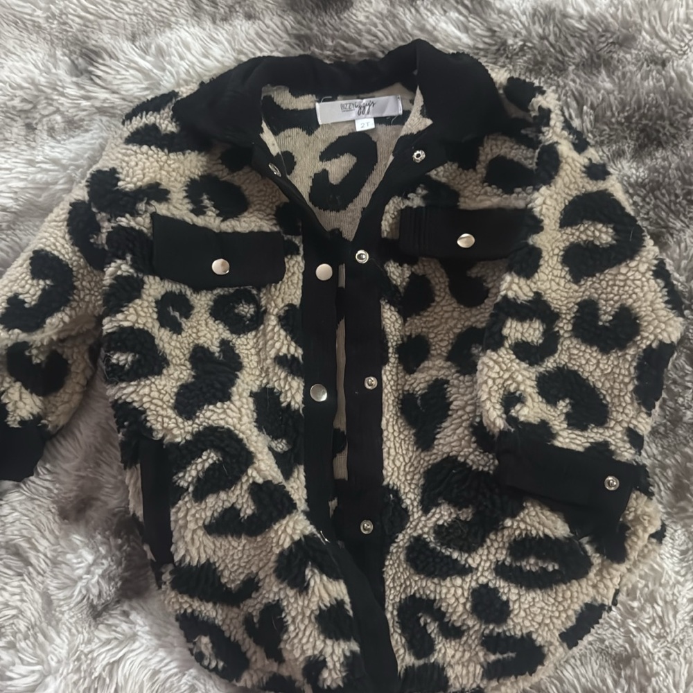 Girls' Sherpa Leopard Print Jacket - Black & Cream
